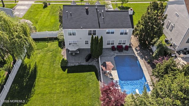 389 Fordham Place, Freehold, NJ 07728