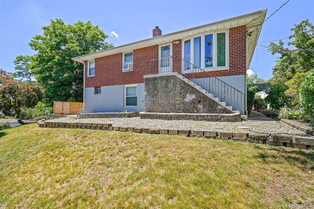 816 N Broadway, Yonkers, NY 10701