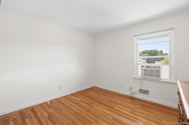 816 N Broadway, Yonkers, NY 10701