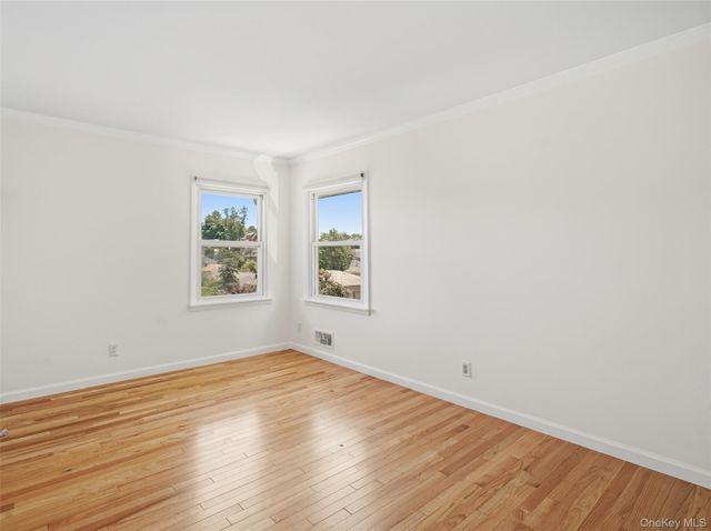 816 N Broadway, Yonkers, NY 10701