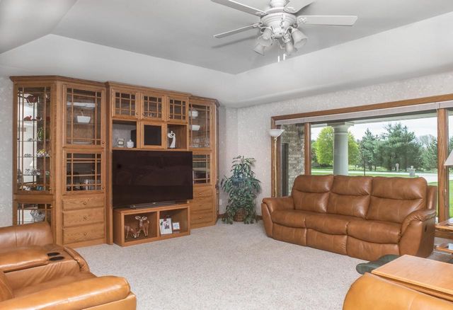 N1180 COUNTY ROAD EE, Redgranite, WI 54970