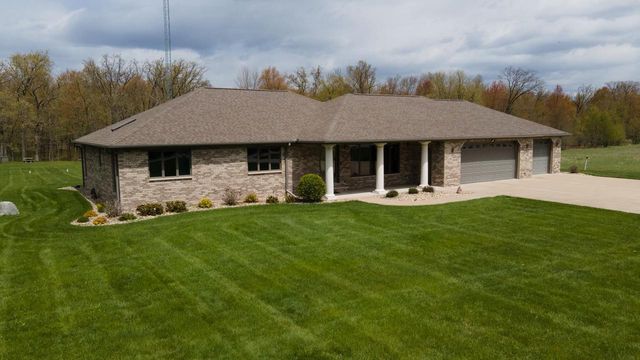 N1180 COUNTY ROAD EE, Redgranite, WI 54970
