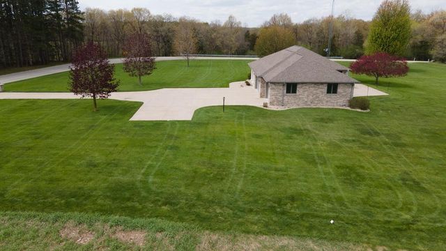 N1180 COUNTY ROAD EE, Redgranite, WI 54970