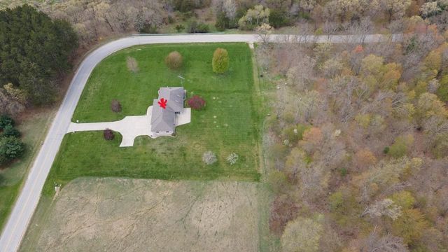 N1180 COUNTY ROAD EE, Redgranite, WI 54970