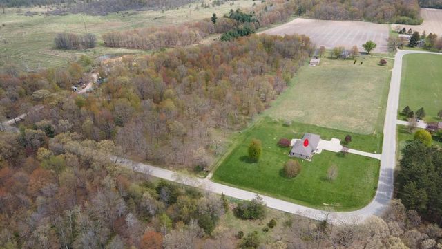 N1180 COUNTY ROAD EE, Redgranite, WI 54970