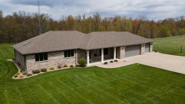 N1180 COUNTY ROAD EE, Redgranite, WI 54970
