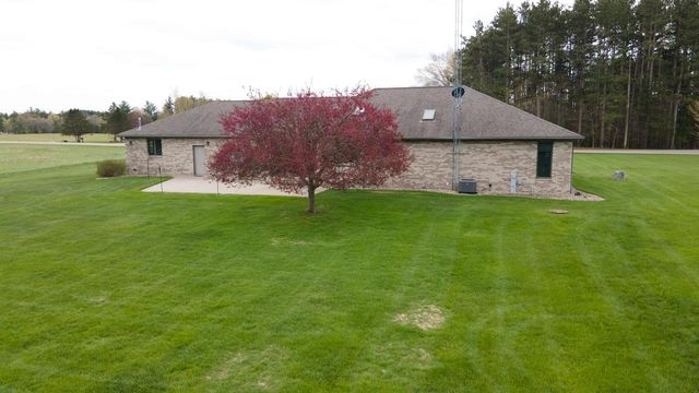 N1180 COUNTY ROAD EE, Redgranite, WI 54970