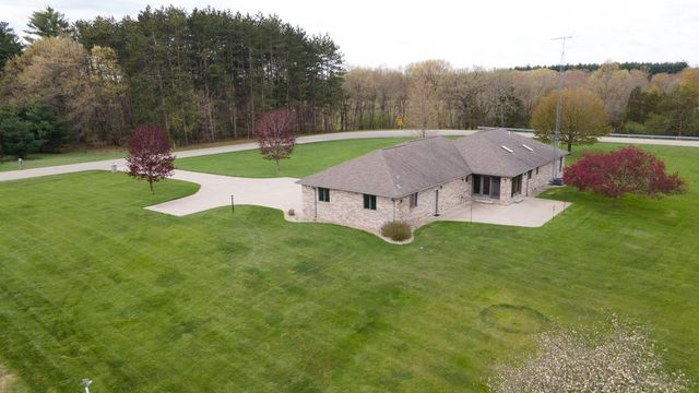 N1180 COUNTY ROAD EE, Redgranite, WI 54970