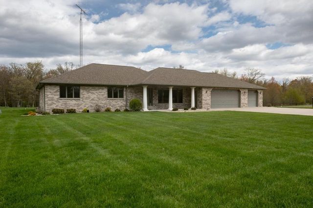 N1180 COUNTY ROAD EE, Redgranite, WI 54970