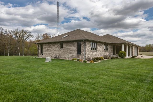 N1180 COUNTY ROAD EE, Redgranite, WI 54970