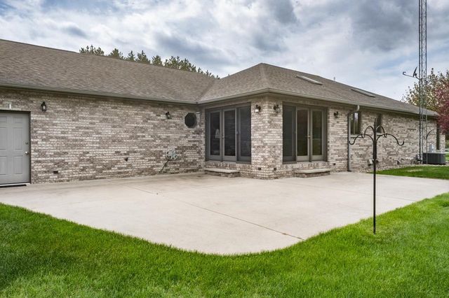 N1180 COUNTY ROAD EE, Redgranite, WI 54970