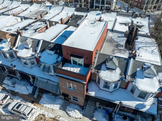 458 W EARLHAM TER, Philadelphia, PA 19144