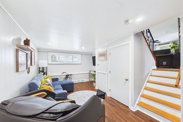 70 Fairmount St, New Bedford, MA 02740