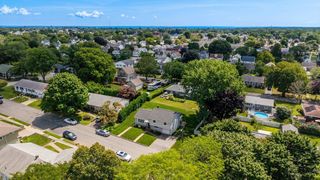 70 Fairmount St, New Bedford, MA 02740