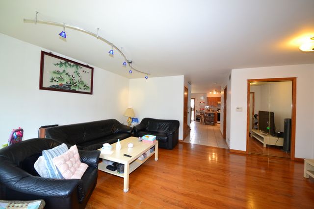 2823 S Farrell Street, Chicago, IL 60608