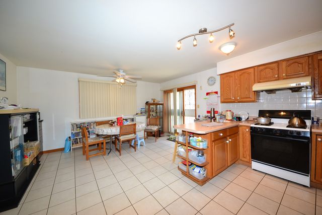 2823 S Farrell Street, Chicago, IL 60608