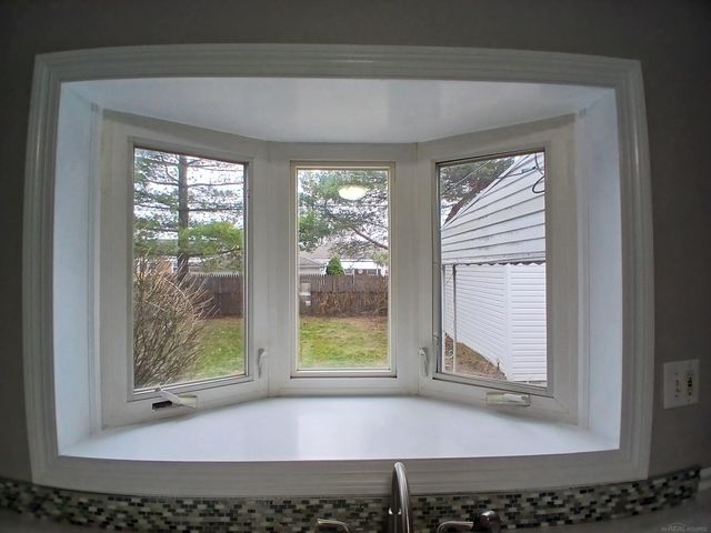 28603 Bohn Street, Roseville, MI 48066