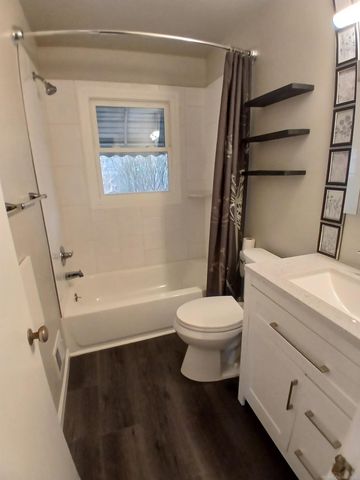 28603 Bohn Street, Roseville, MI 48066