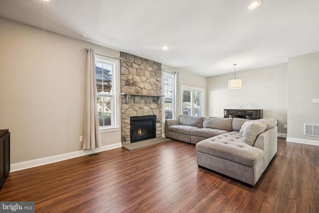 410 ILLINOIS AVE, Delanco, NJ 08075