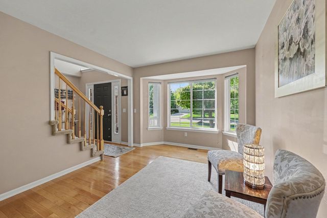 913 Darwin Drive, Chelsea, MI 48118