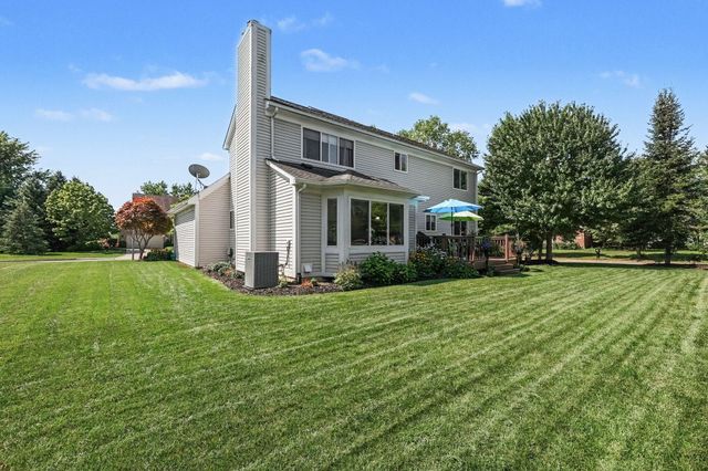 913 Darwin Drive, Chelsea, MI 48118