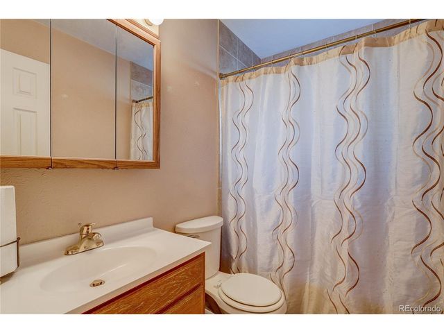 5435 W 86th Ave, Arvada, CO 80003