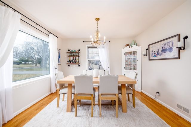 5 Baycrest Drive, Irondequoit, NY 14622