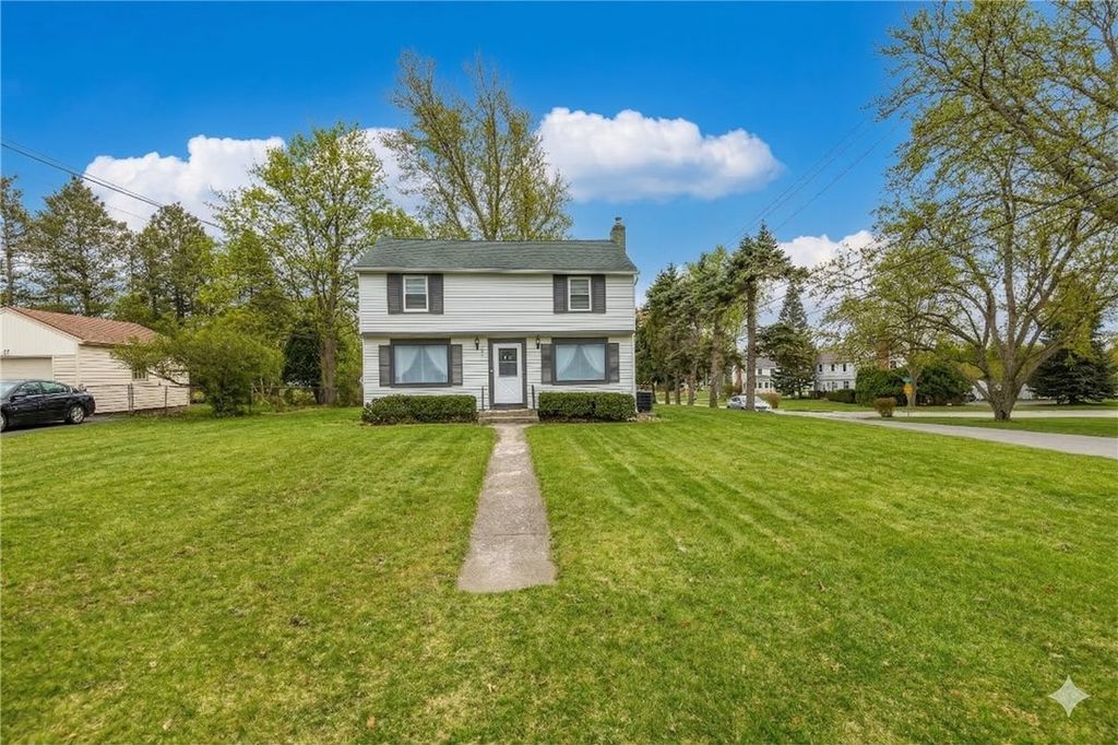 5 Baycrest Drive, Irondequoit, NY 14622