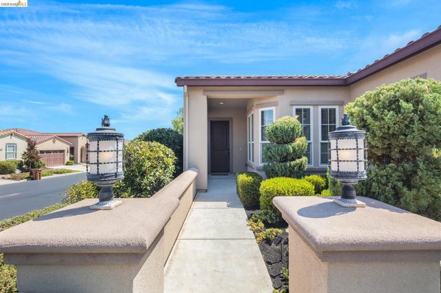 1806 Moscato Pl, Brentwood, CA 94513