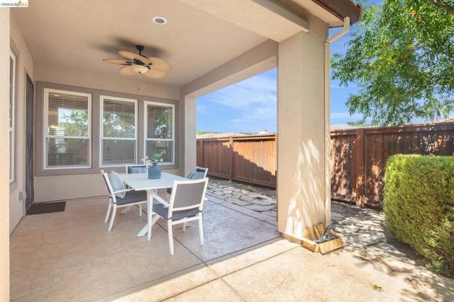 1806 Moscato Pl, Brentwood, CA 94513