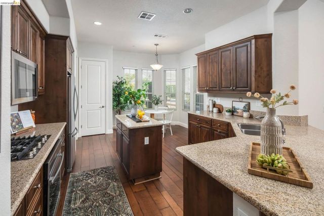1806 Moscato Pl, Brentwood, CA 94513