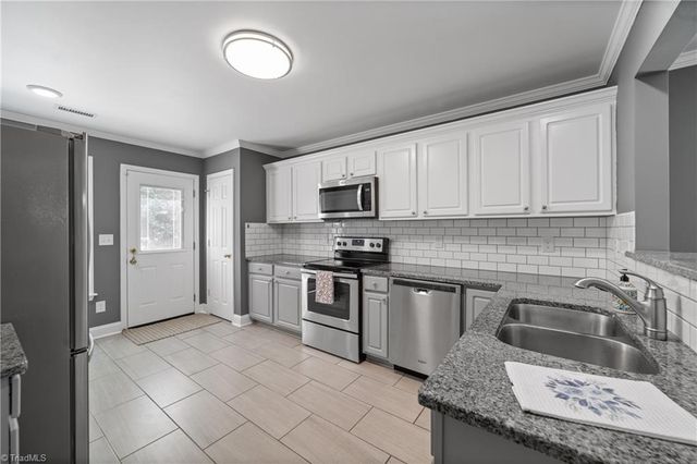 1181 Academic Drive, Winston-salem, NC 27106