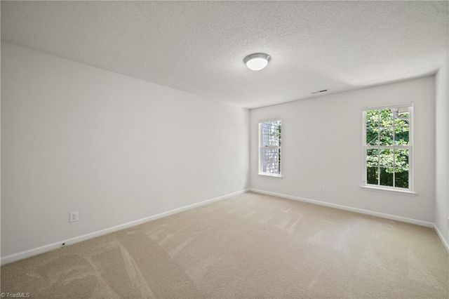 1181 Academic Drive, Winston-salem, NC 27106