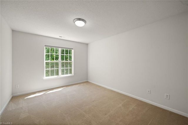 1181 Academic Drive, Winston-salem, NC 27106