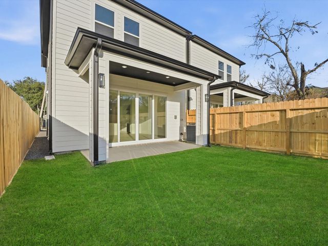 2604 - 2606 Winbern Street, Houston, TX 77004