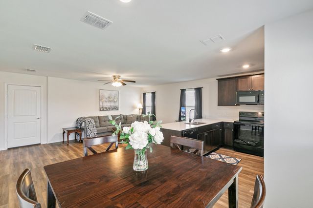 720 Autumnwood Way, Princeton, TX 75407