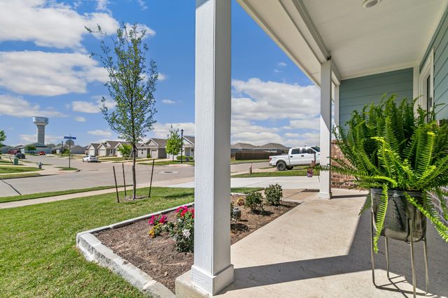 720 Autumnwood Way, Princeton, TX 75407