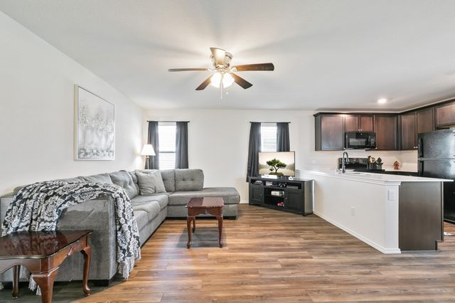 720 Autumnwood Way, Princeton, TX 75407