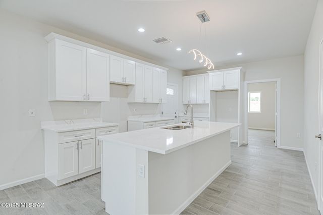 219 S Atlanta Street, Vail, AZ 85641