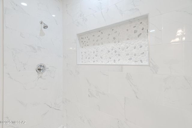 219 S Atlanta Street, Vail, AZ 85641