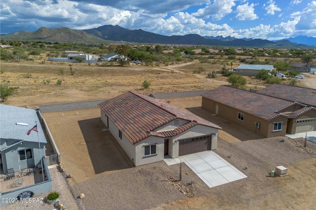 219 S Atlanta Street, Vail, AZ 85641