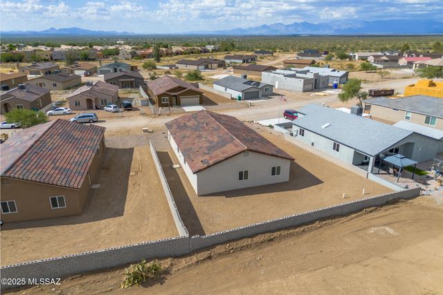 219 S Atlanta Street, Vail, AZ 85641