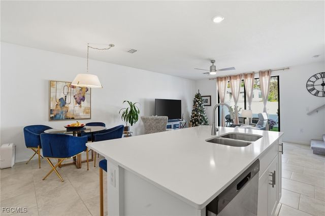 14036 Oviedo PL, Fort Myers, FL 33905