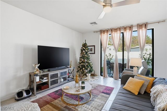 14036 Oviedo PL, Fort Myers, FL 33905