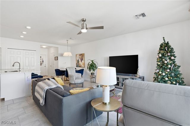 14036 Oviedo PL, Fort Myers, FL 33905