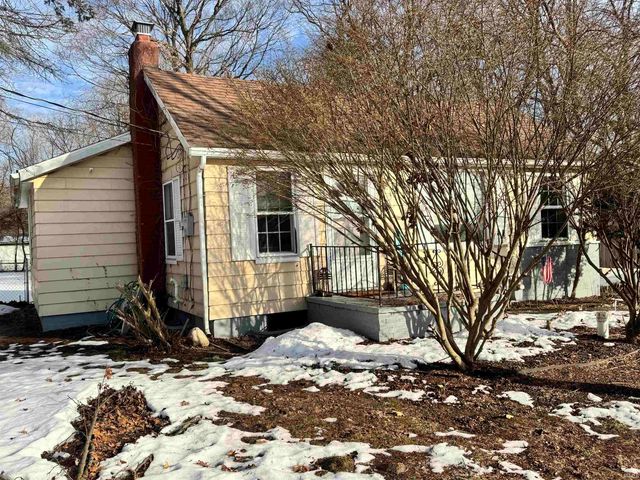 52138 Hollyhock Road, South Bend, IN 46637