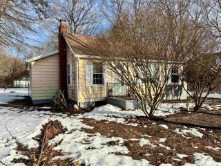 52138 Hollyhock Road, South Bend, IN 46637