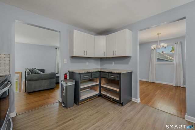 26 Lamphere Road, Waterford, CT 06385
