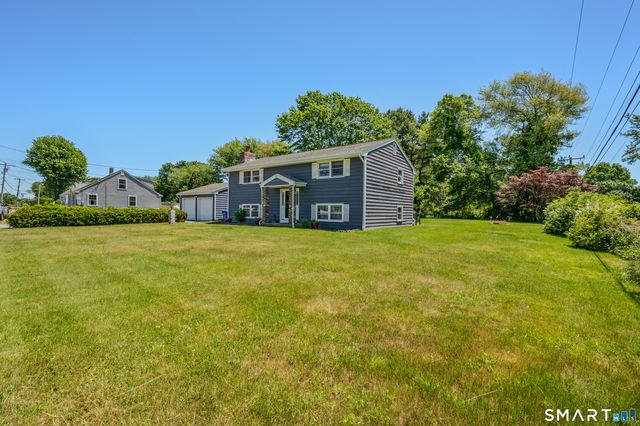 26 Lamphere Road, Waterford, CT 06385