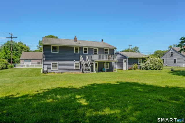 26 Lamphere Road, Waterford, CT 06385